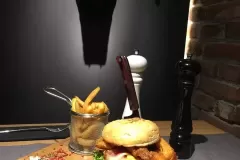 deska-do-serwowania-burgera